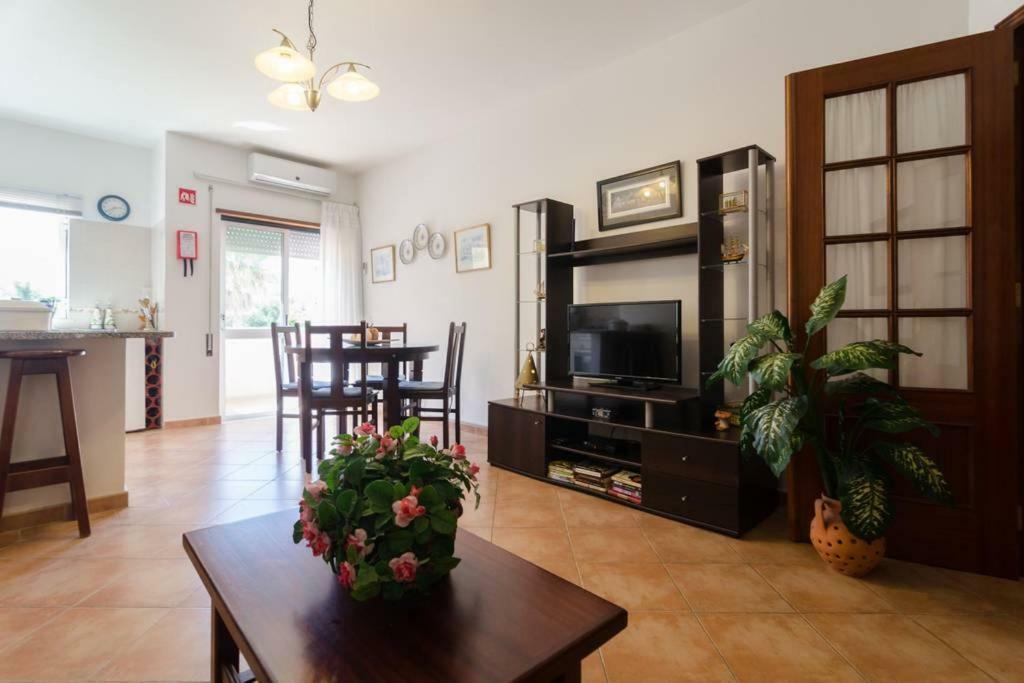 Praia Da Rocha, Algarve Sunny Apartment 波尔蒂芒 外观 照片