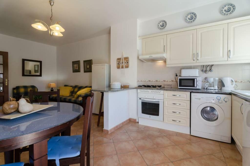Praia Da Rocha, Algarve Sunny Apartment 波尔蒂芒 外观 照片